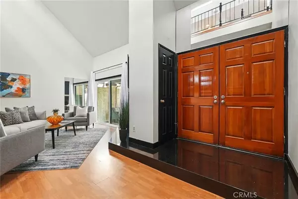 Long Beach, CA 90808,5447 E Centralia Street