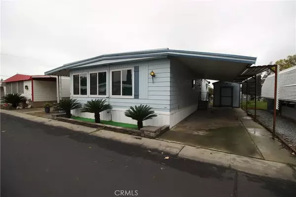 Dinuba, CA 93618,581 N Crawford #7