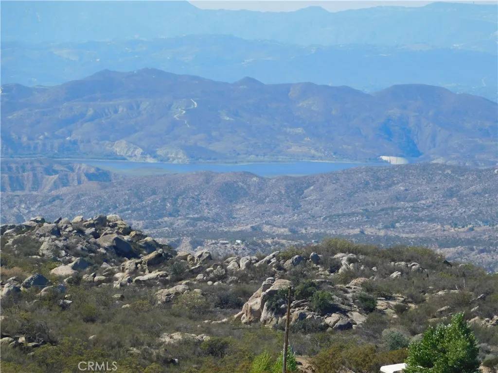 Aguanga, CA 92536,1070 Cantor