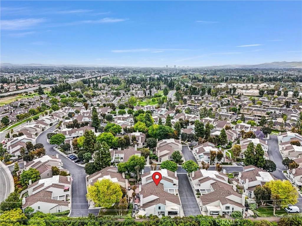Irvine, CA 92606,401 Deerfield Avenue #84