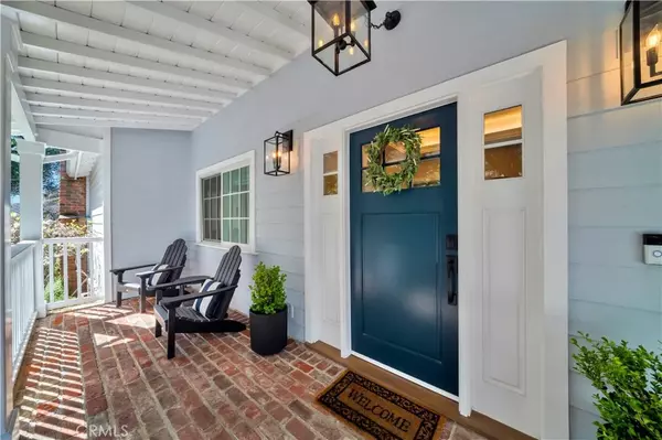 La Canada Flintridge, CA 91011,4725 Rosebank Drive