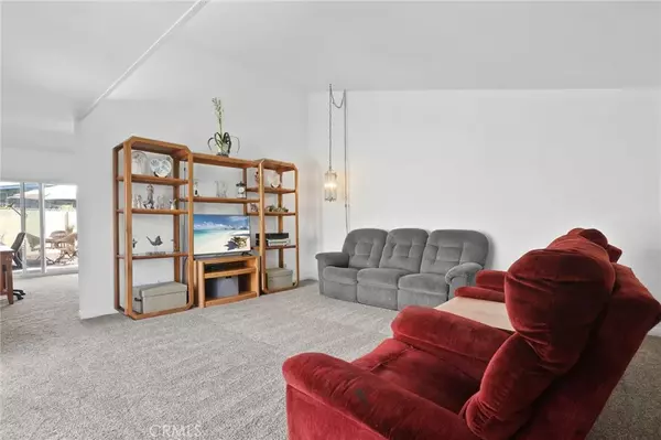 Tustin, CA 92780,1371 Windemere Lane