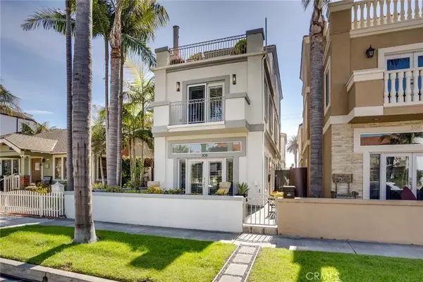 308 9th Street, Huntington Beach, CA 92648