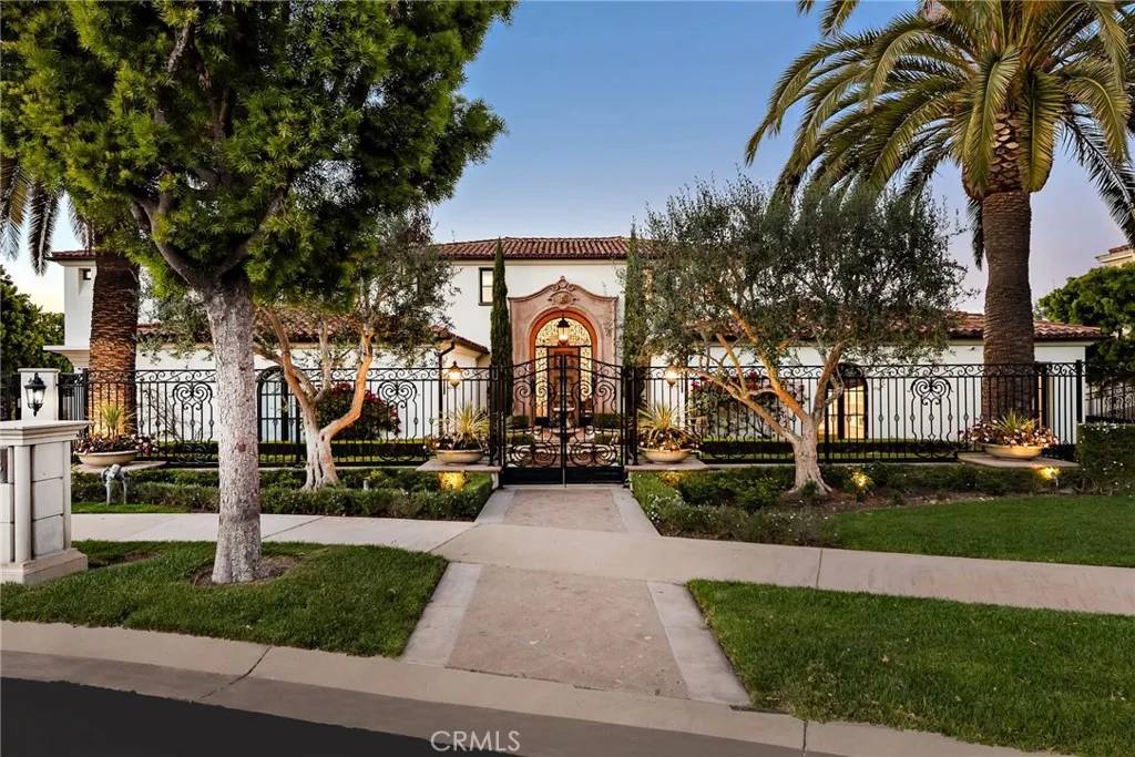 Newport Coast, CA 92657,23 Skyridge