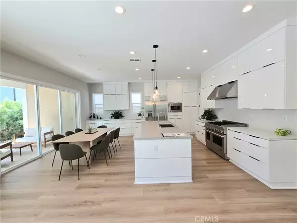 Lake Forest, CA 92630,171 Bear Leaf Drive