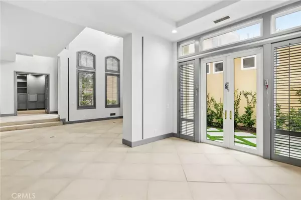 Newport Coast, CA 92657,5 Torrey Pine Drive