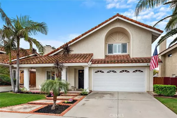 Rancho Santa Margarita, CA 92688,8 Via Bellorita