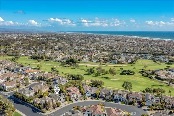 19586 Cloverwood Circle, Huntington Beach, CA 92648