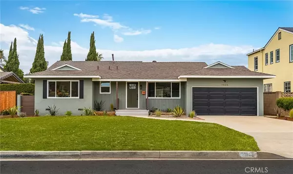 1905 W 15th Street, Santa Ana, CA 92706