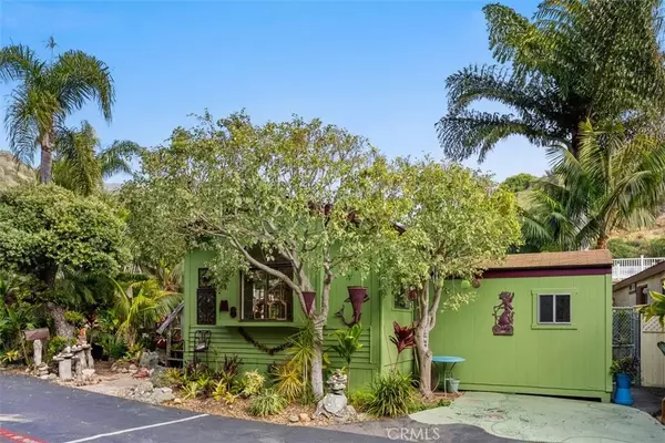 Laguna Beach, CA 92651,30802 Coast #M8