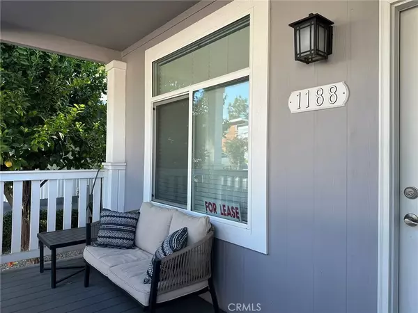 Topanga, CA 90290,1188 Aztec