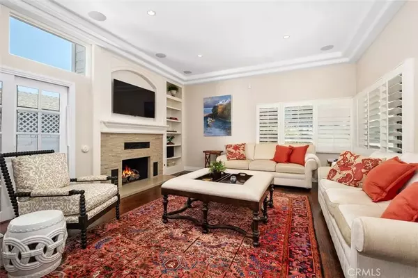 Newport Beach, CA 92663,411 Tustin Avenue