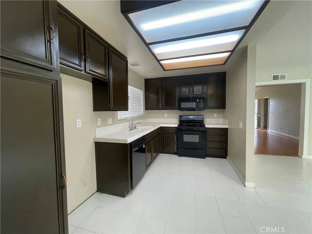 Palmdale, CA 93550,36659 Ramona Road