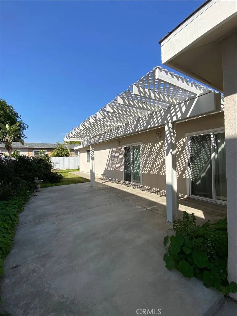 Fullerton, CA 92833,1301 West Fern Drive