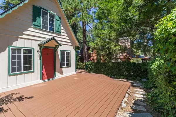 Twin Peaks, CA 92391,26370 Alpine Lane