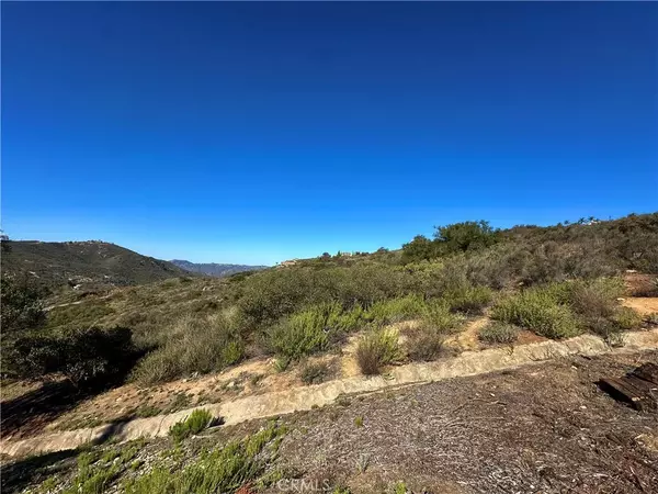 2005 Corte Asoleado, Alpine, CA 91901