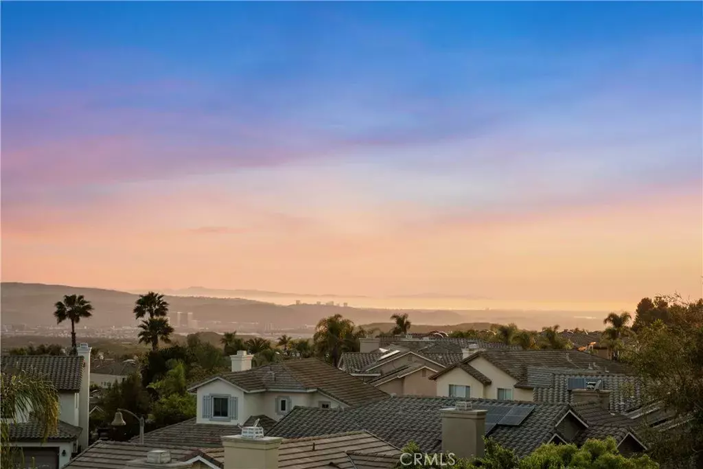 Lake Forest, CA 92610,22 Sierra Blanco