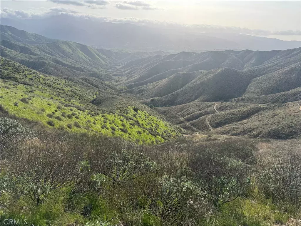 Lake Mathews, CA 92570,2 Dawson Canyon Rd