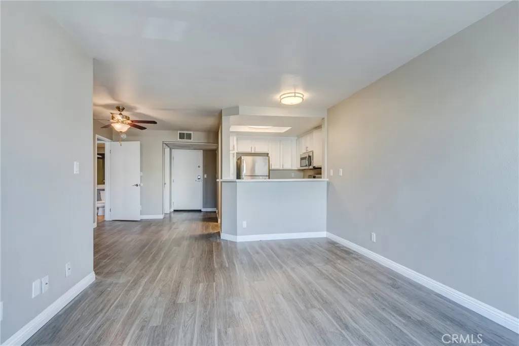 Studio City, CA 91607,4500 Laurel Canyon Boulevard #307