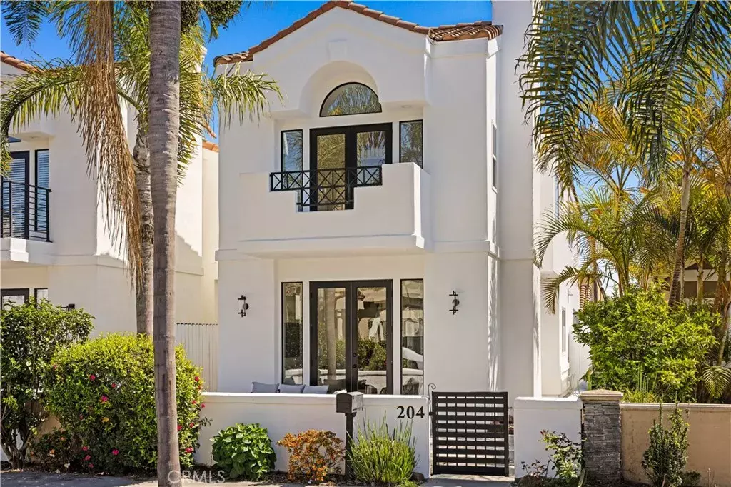 Huntington Beach, CA 92648,204 Lincoln Ave