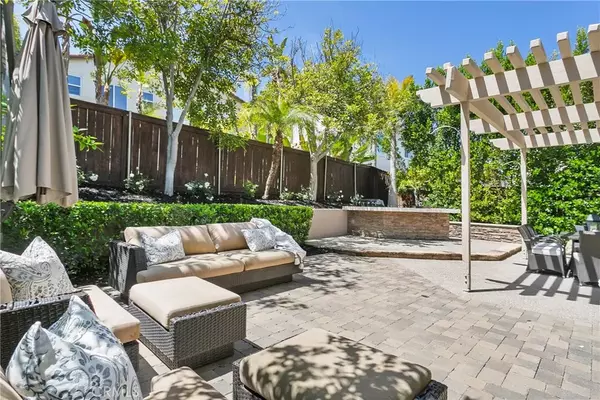 Rancho Santa Margarita, CA 92688,24 Crystalaire