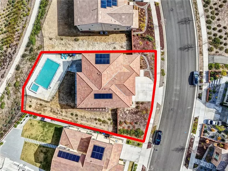 2575 Sierra Bella Drive, Corona, CA 92882