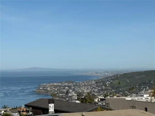 Laguna Beach, CA 92651,883 Santa Ana Street