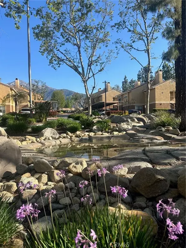 Rancho Cucamonga, CA 91737,10655 Lemon Avenue #2006