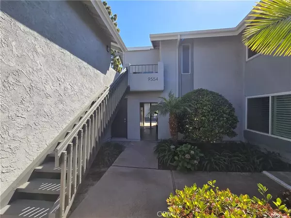 9554 Bickley Drive #8, Huntington Beach, CA 92646