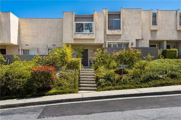 Montebello, CA 90640,1704 Mountain Terrace Lane