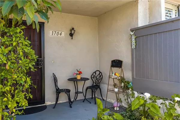 Montebello, CA 90640,1704 Mountain Terrace Lane