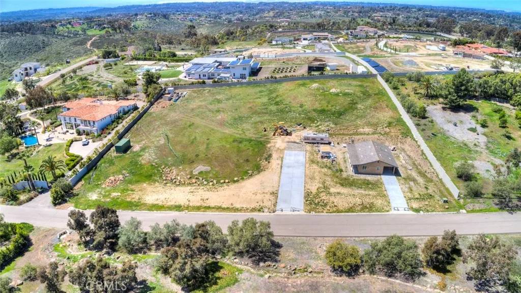 16592 Artesian Hills Ct, San Diego, CA 92127