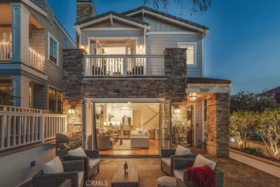 700 Acacia Avenue #A, Corona Del Mar, CA 92625