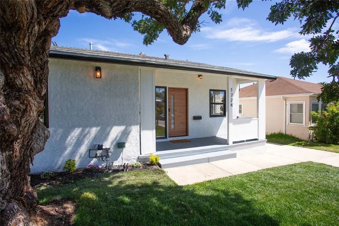 1724 S Fairfax Avenue, Los Angeles, CA 90019