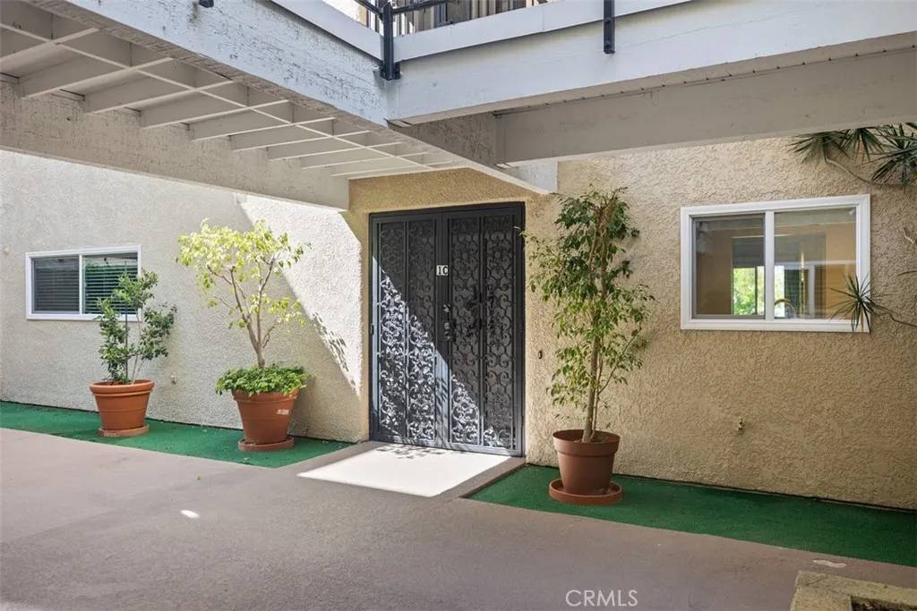 Laguna Woods, CA 92637,5517 Paseo Del Lago E #1C