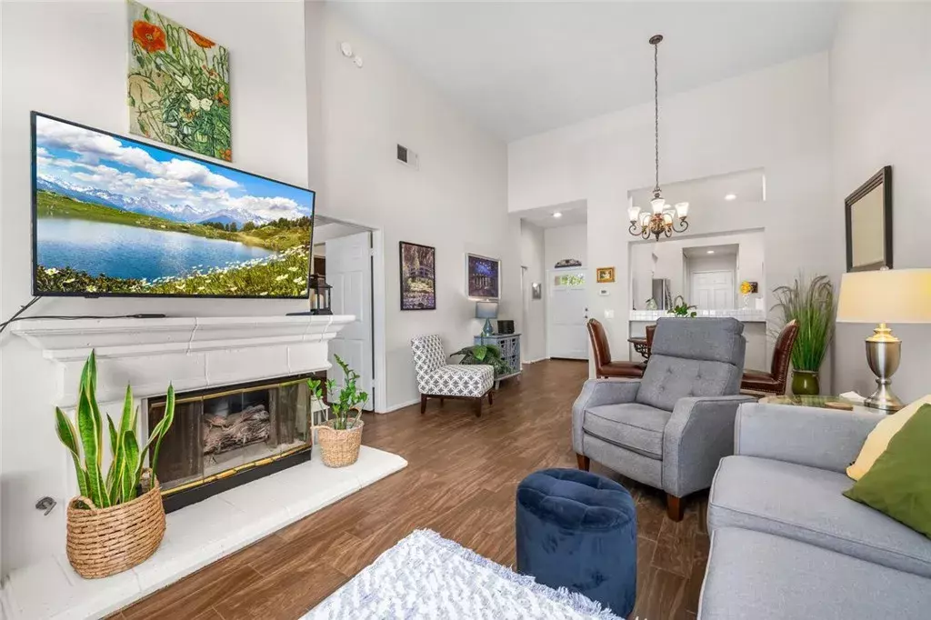 Mission Viejo, CA 92692,21630 Paseo Palmetto