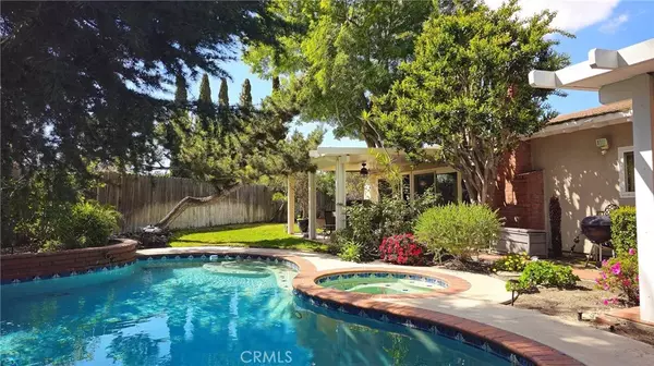 Mission Viejo, CA 92691,24262 Augustin St