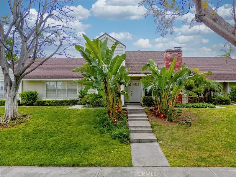 49 W Yale Loop #26, Irvine, CA 92604