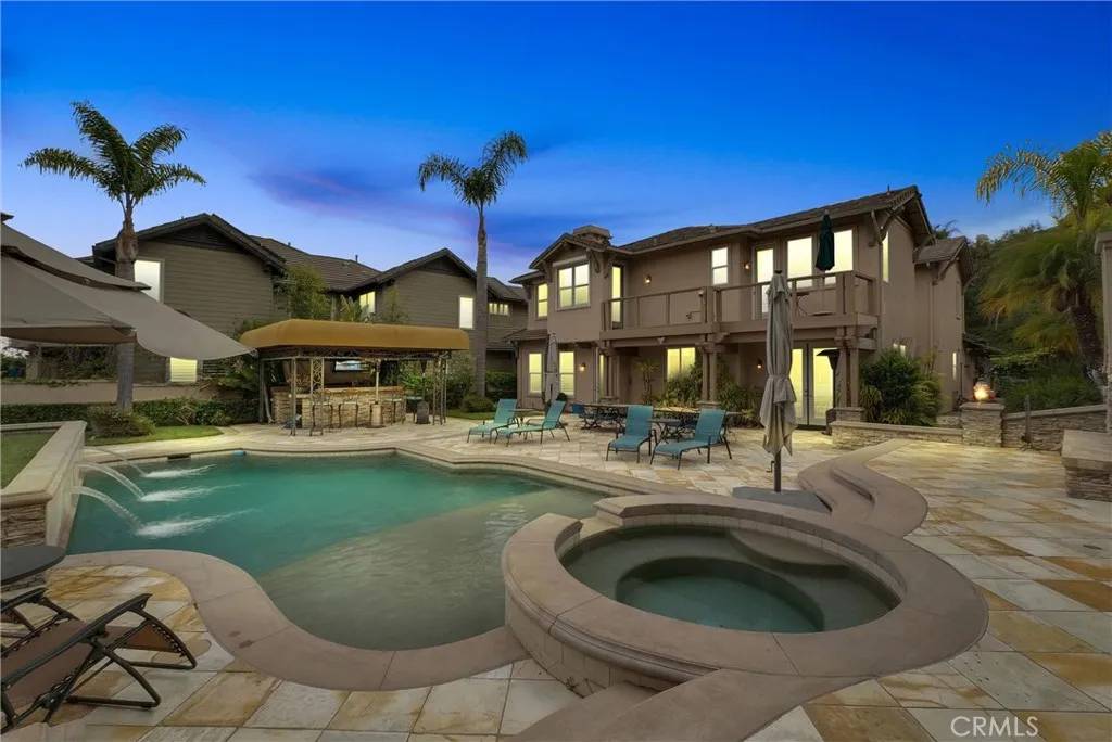 2 AQUILA Way, Coto De Caza, CA 92679