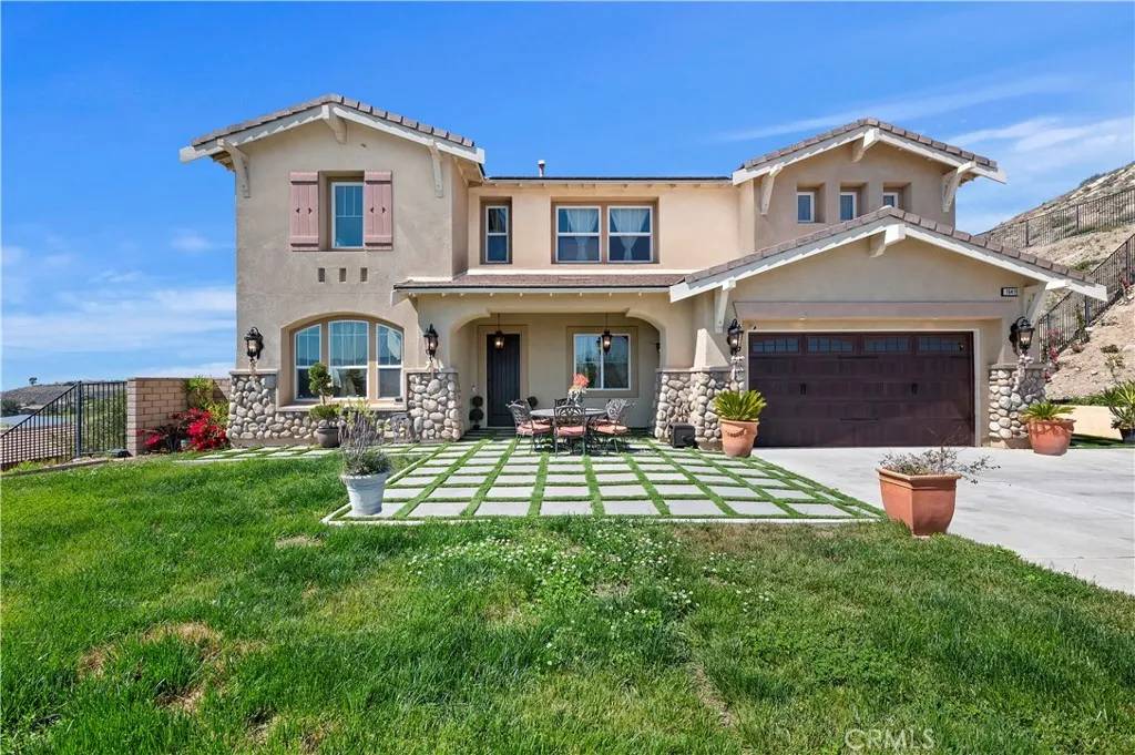 Riverside, CA 92503,16418 Village Meadow Drive