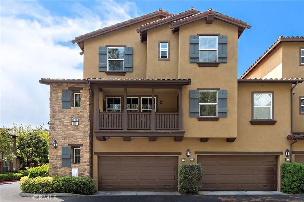 Irvine, CA 92603,115 Coral Rose