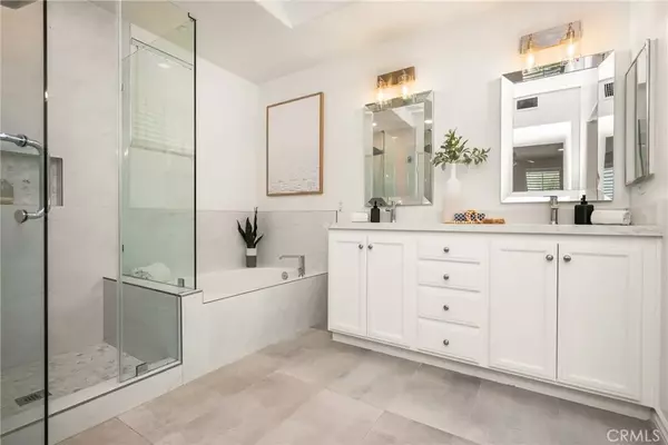 Irvine, CA 92602,268 Lockford