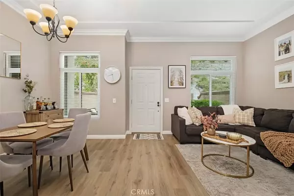 Lake Forest, CA 92610,40 Santa Barbara Court