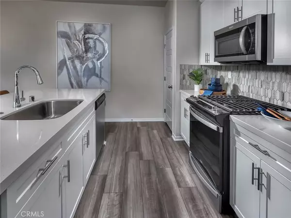 Redlands, CA 92374,2100 Bergamot Street