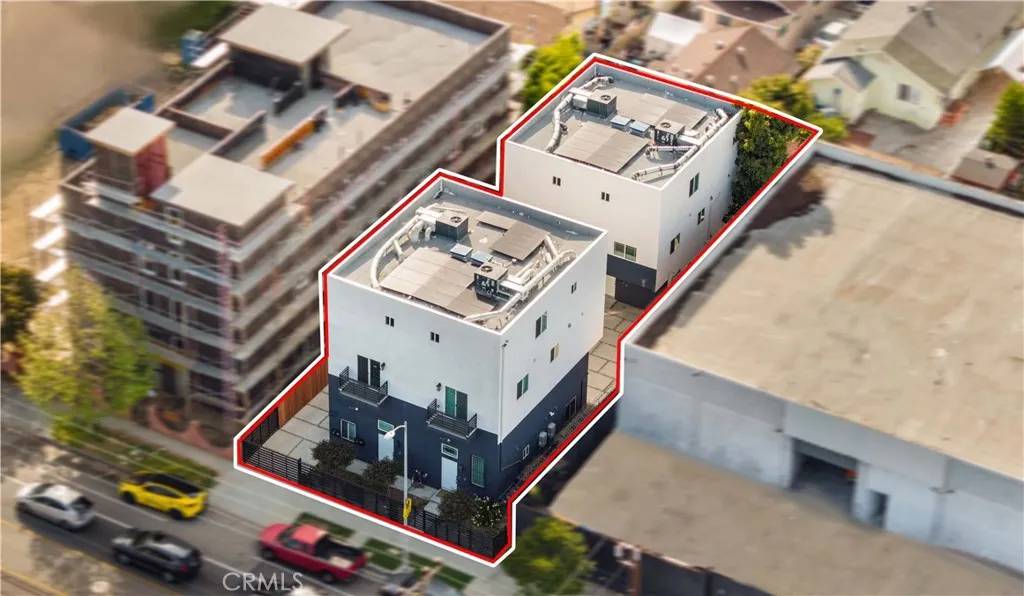 3721 S San Pedro Street, Los Angeles, CA 90011