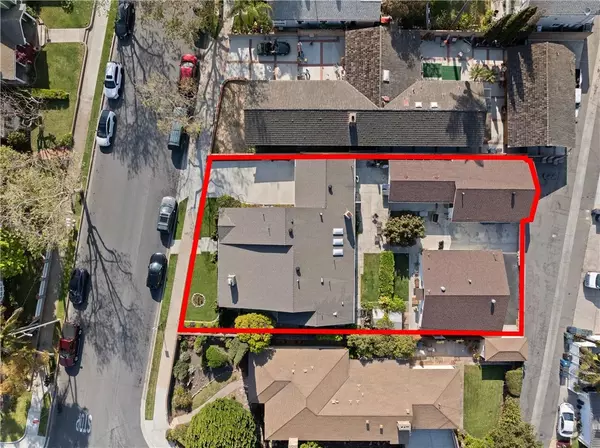 Huntington Beach, CA 92648,945 10th Street