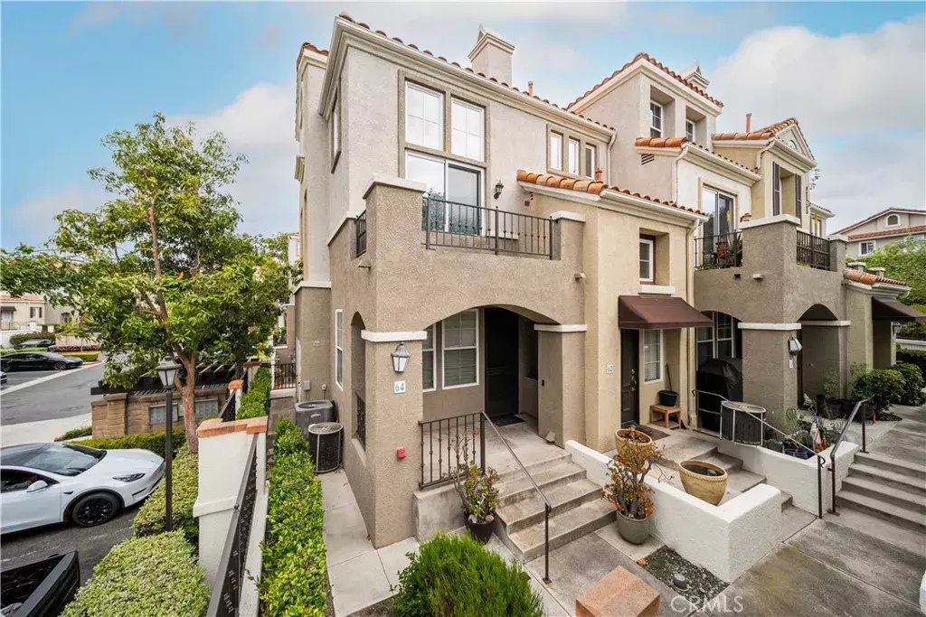 Rancho Santa Margarita, CA 92688,64 Via Cordoba