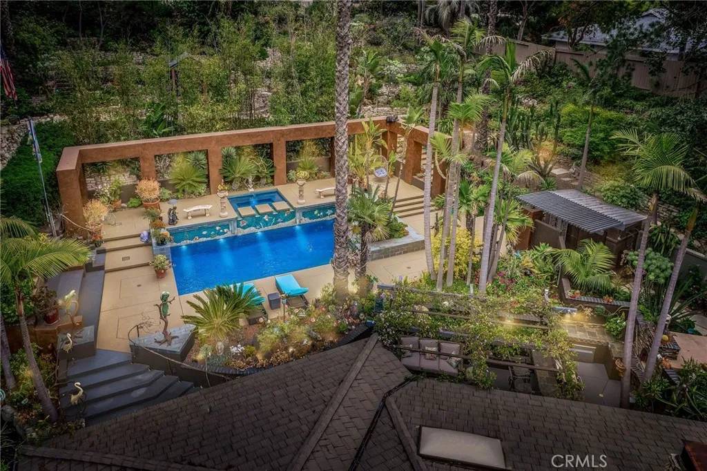 9885 Deerhaven Drive, North Tustin, CA 92705