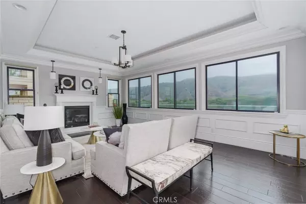 Yorba Linda, CA 92887,21895 Heatheridge Drive