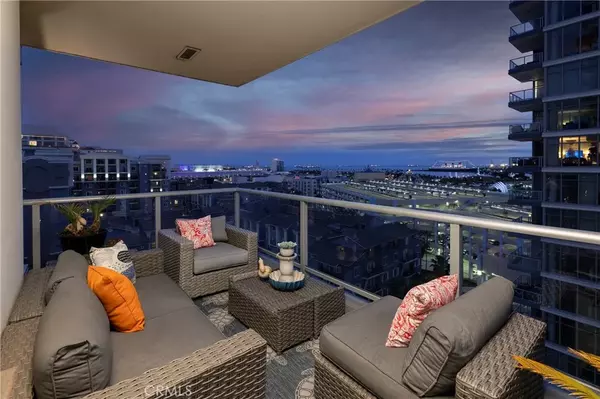 Long Beach, CA 90802,400 W Ocean Boulevard #902